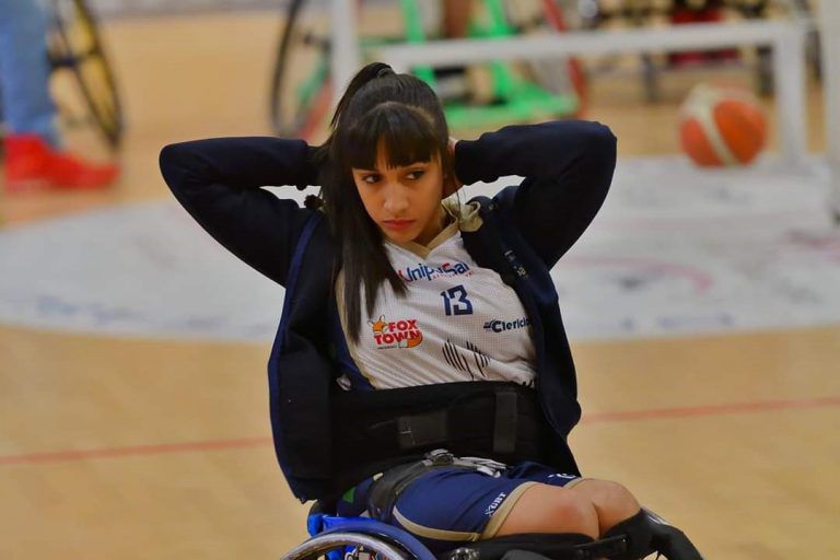 Mariana Perez basquet en silla.jpg 2
